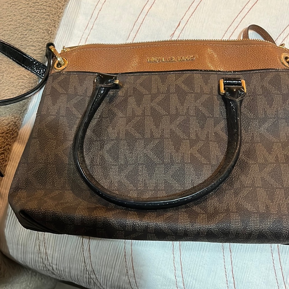 Michael Kors handbag, tan and brown with 2 size straps
